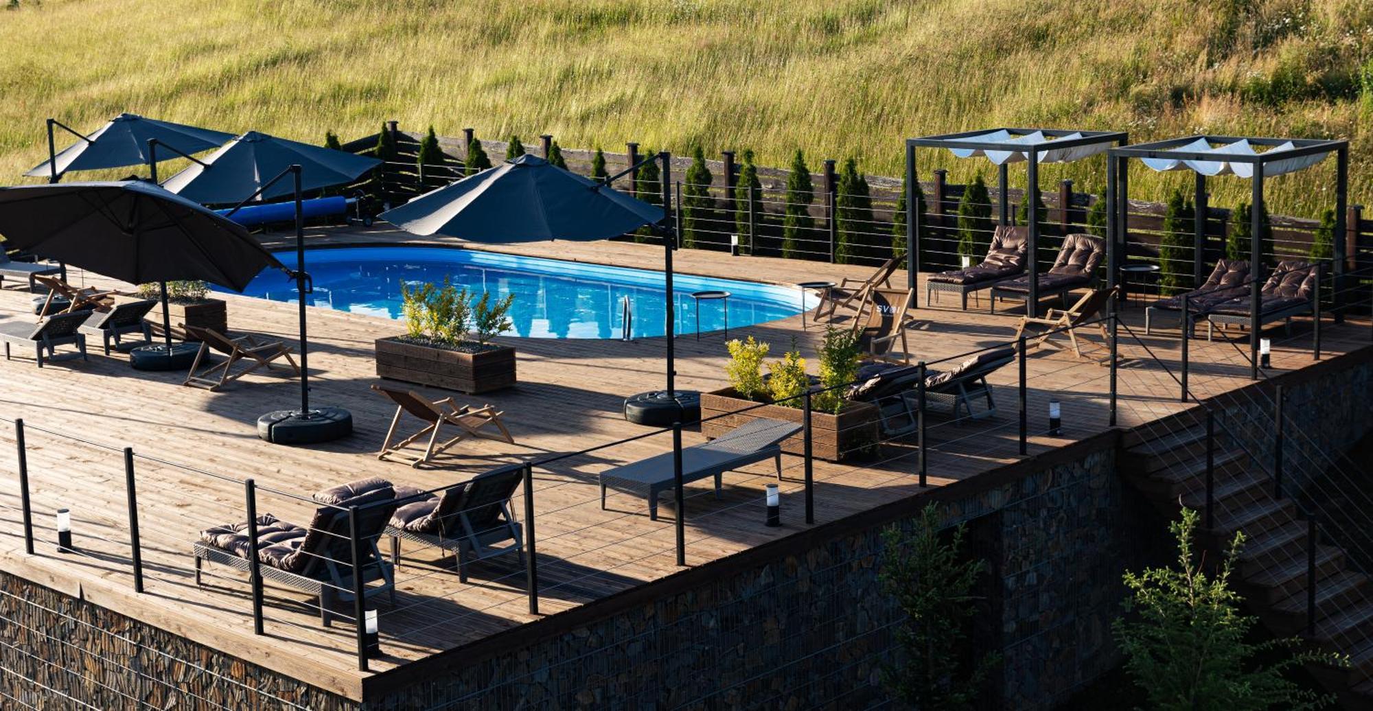Svoi Hotel Paljanycja Exteriér fotografie