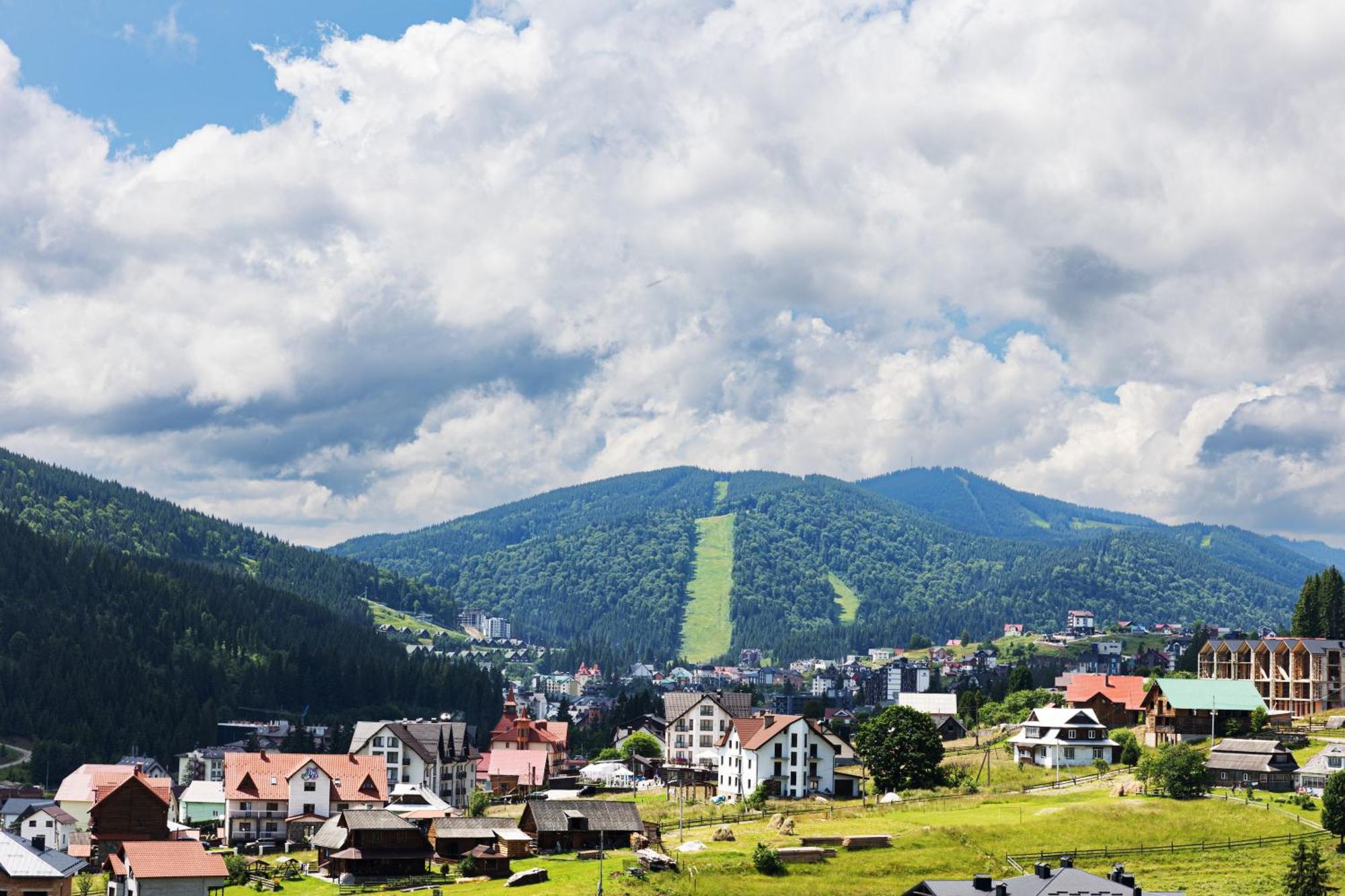 Svoi Hotel Paljanycja Exteriér fotografie